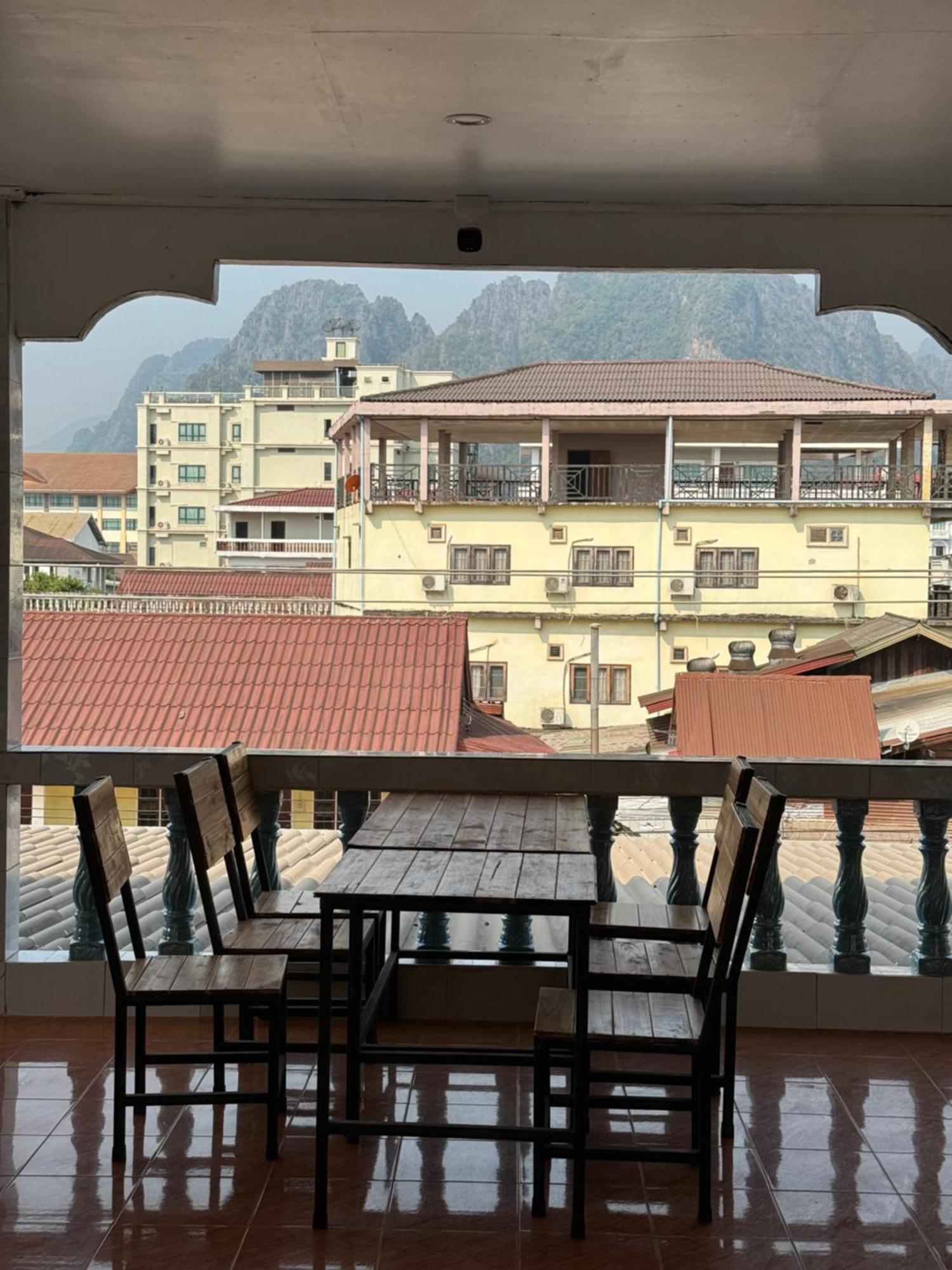 Vangvieng Charming Boutique Hotel 방 비엥 외부 사진